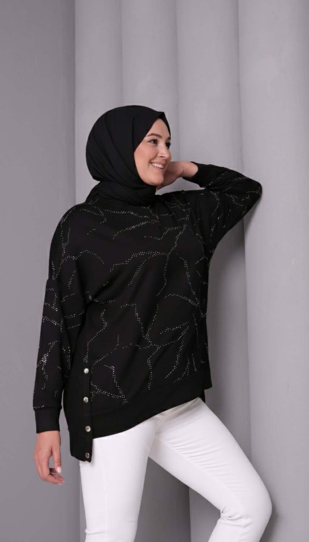 Lira Modern Tunik  Taş Desenli Yan Çıtçıt Detaylı